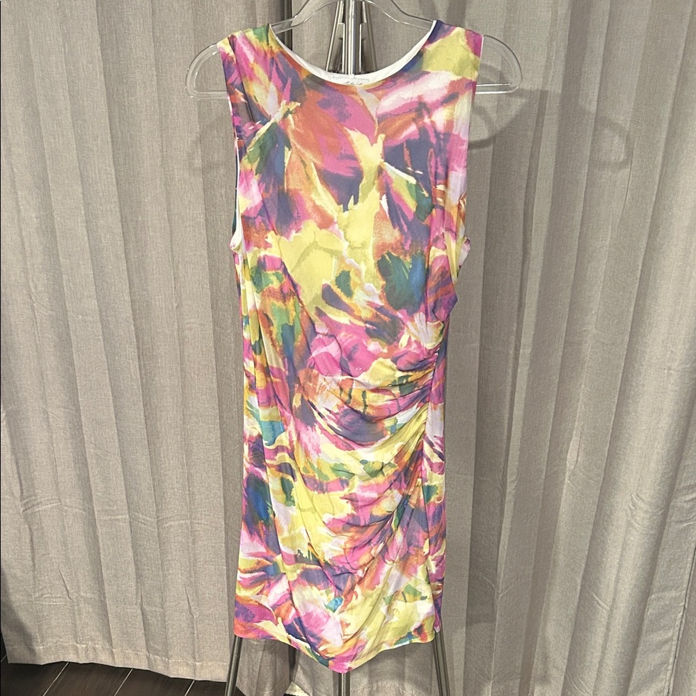 Vibrant Sleeveless Abstract Dress in‎ excellent condition
